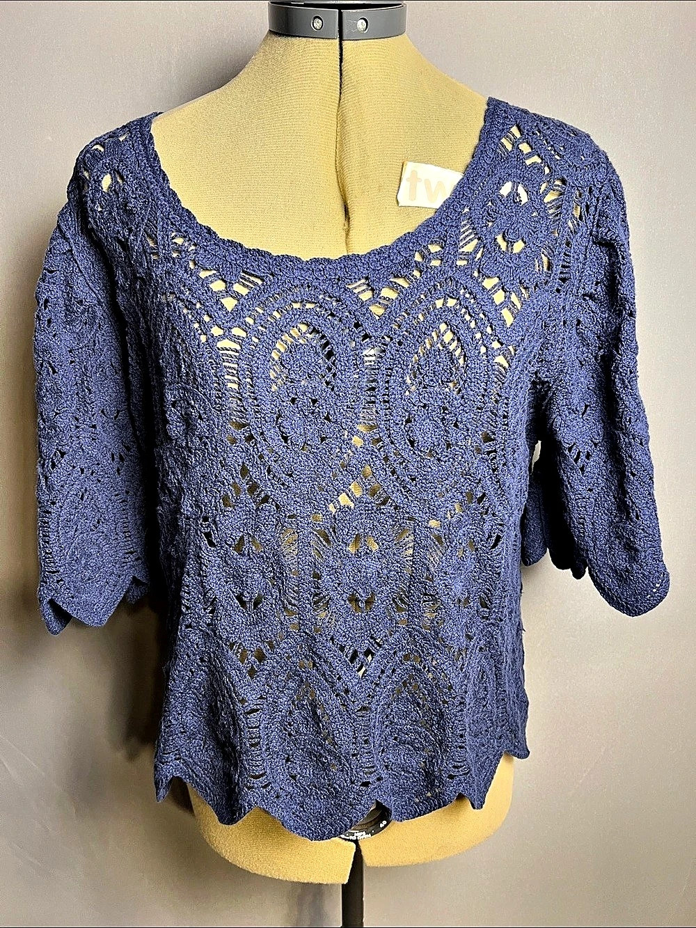 Solitaire Crochet Openwork Blouse in Blue Like New